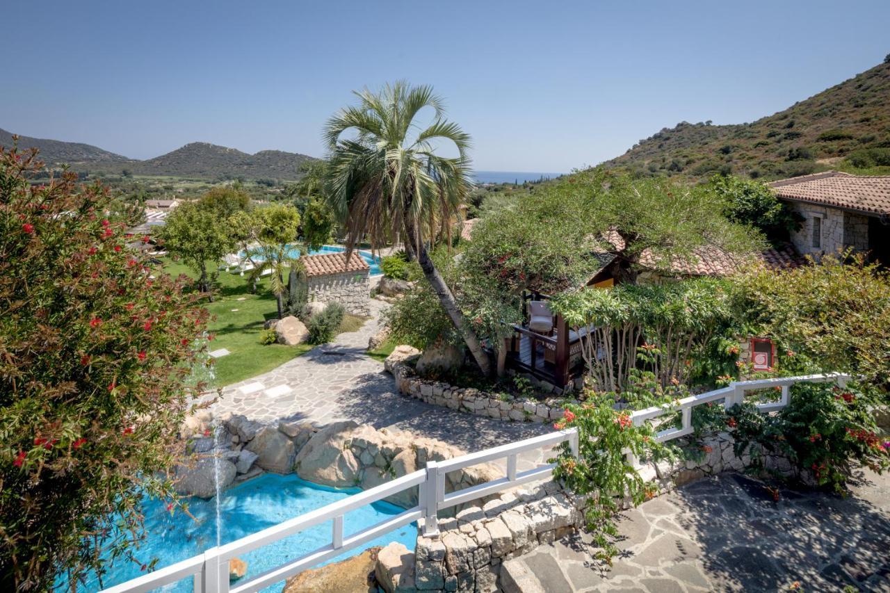Cruccuris Resort - Adults Only Villasimius Buitenkant foto