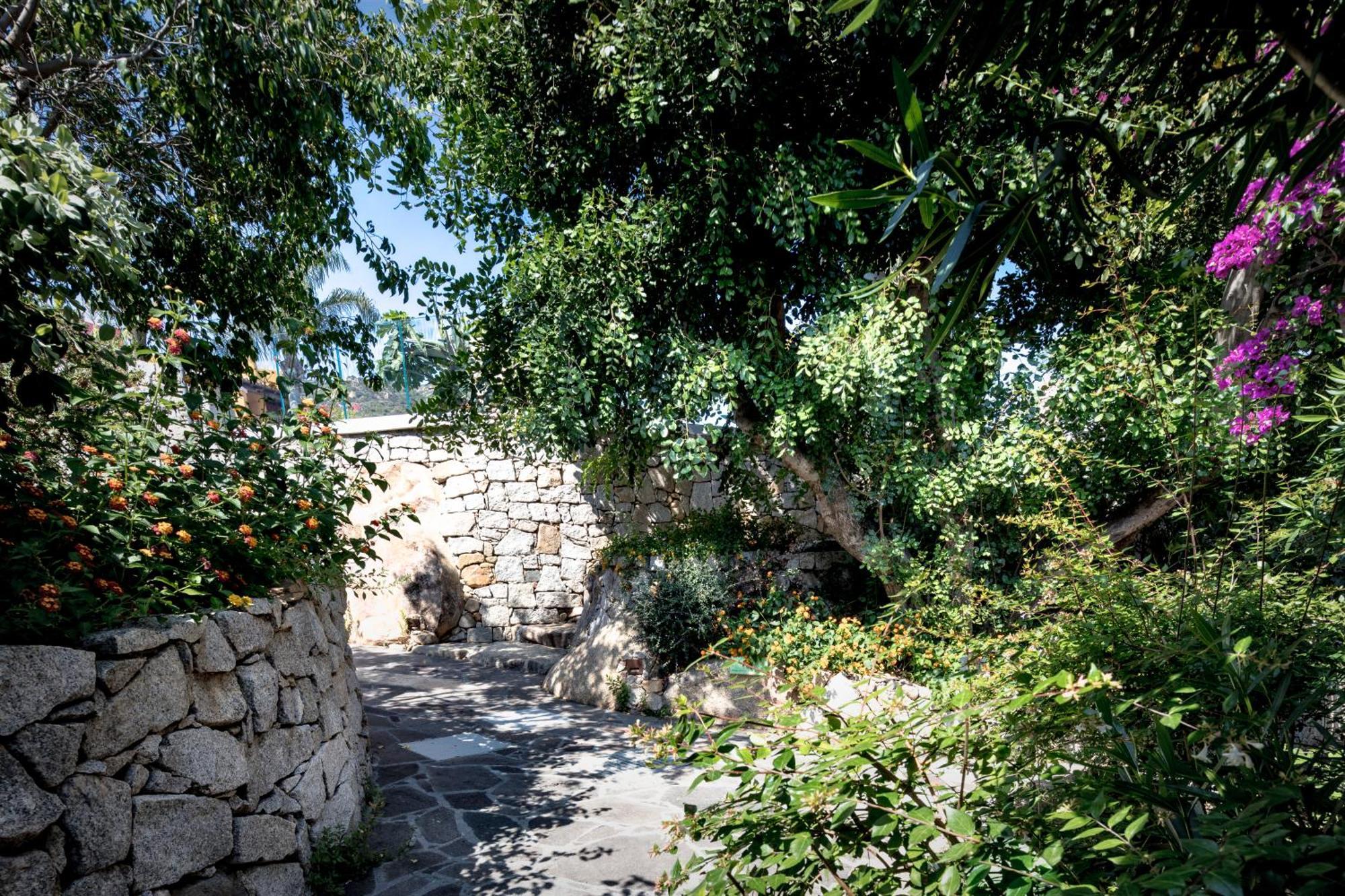 Cruccuris Resort - Adults Only Villasimius Buitenkant foto